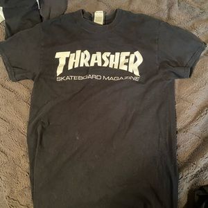 black/white thrasher shirt